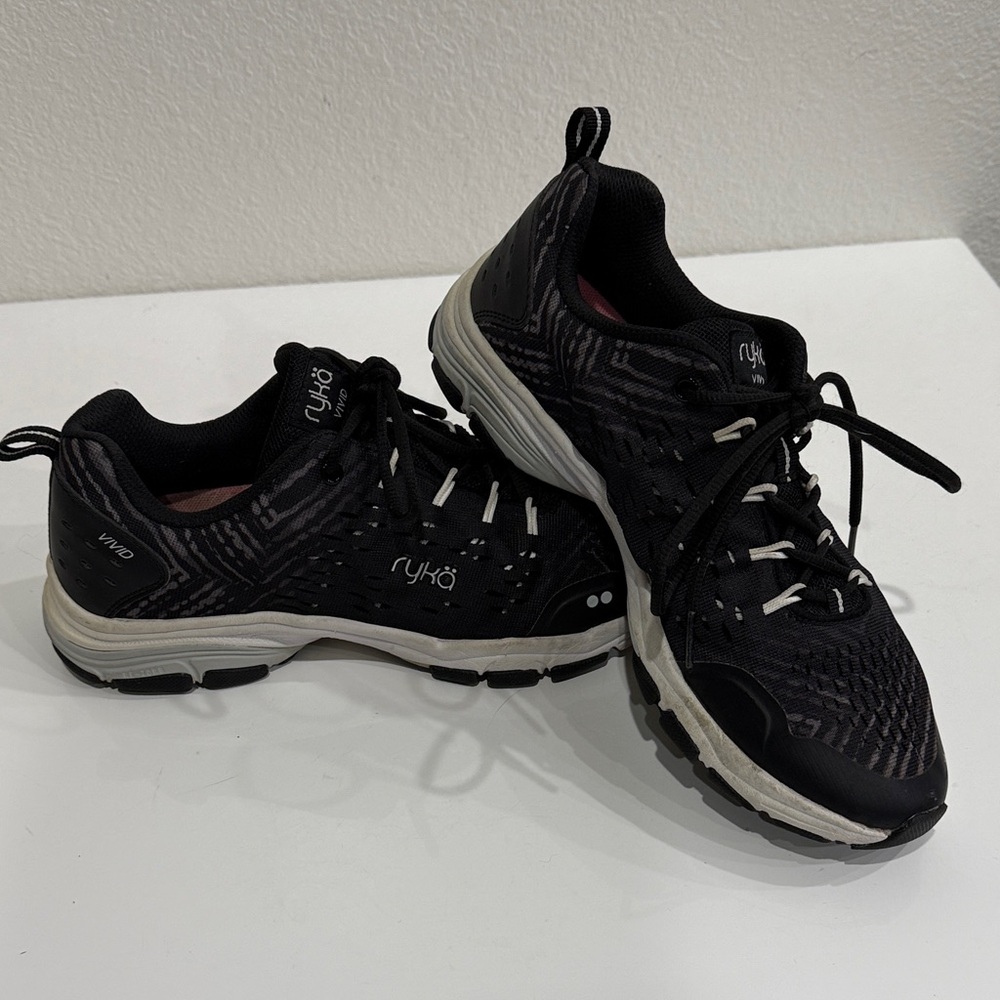 Ryka women’s RZX Vivid Black and White Patterned Sneakers